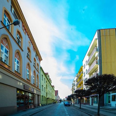 Lofty Apartamenty Namyslow I Екстериор снимка